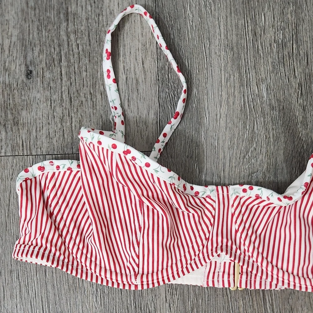 New!Pink‎ X Frankies Bikini Bikini Top